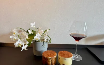 Tiramisù ricetta originale: sai qual è l’abbinamento vino perfetto?